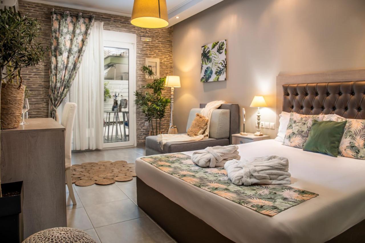 Aqua Mare Hotel Nea Kallikrateia Bagian luar foto