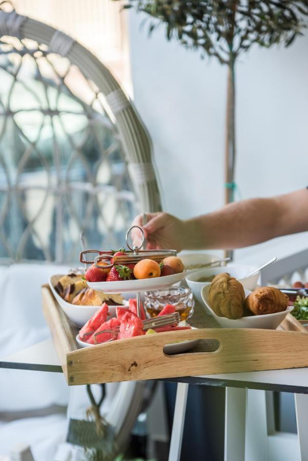 Aqua Mare Hotel Nea Kallikrateia Bagian luar foto