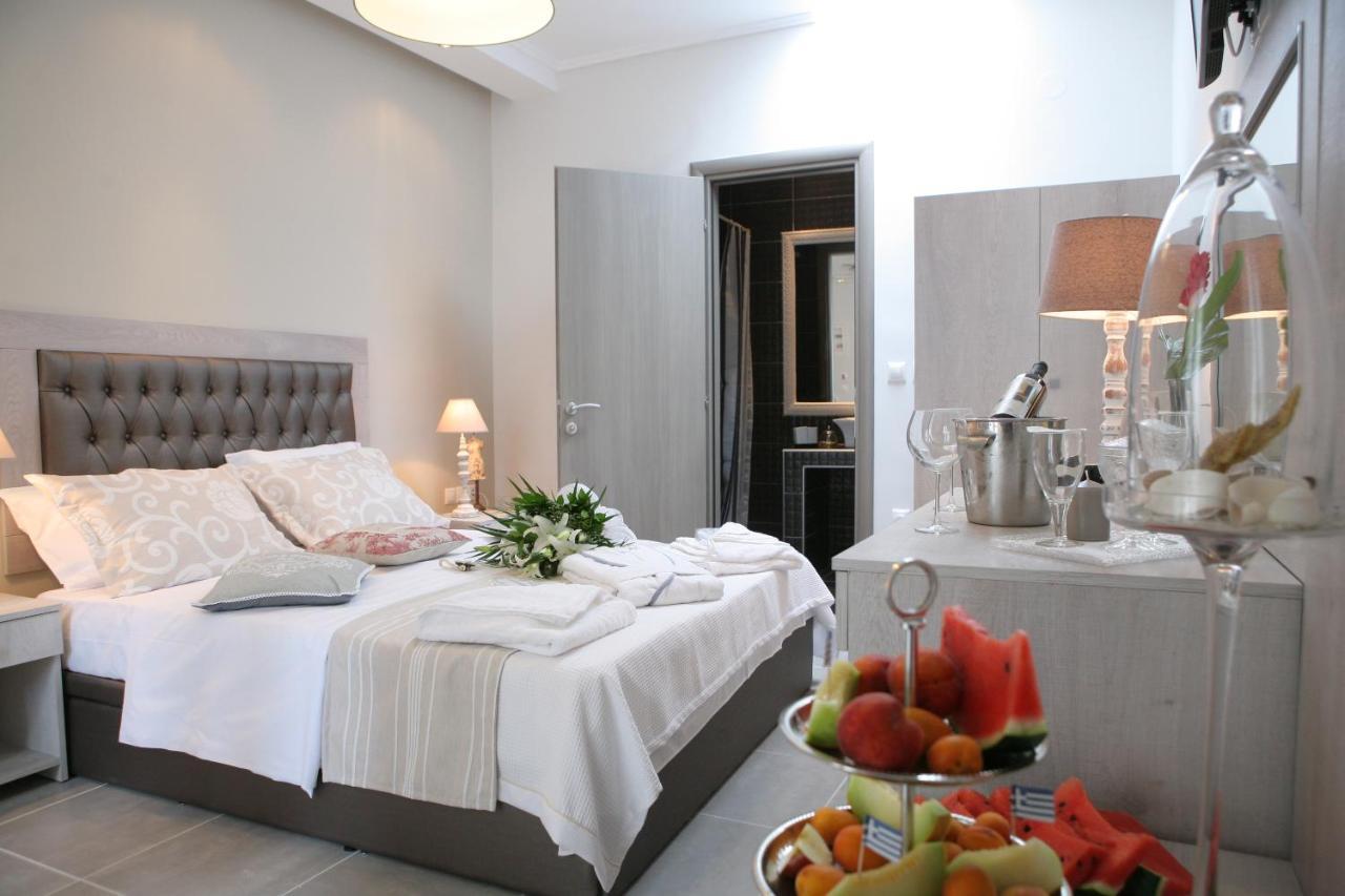 Aqua Mare Hotel Nea Kallikrateia Bagian luar foto